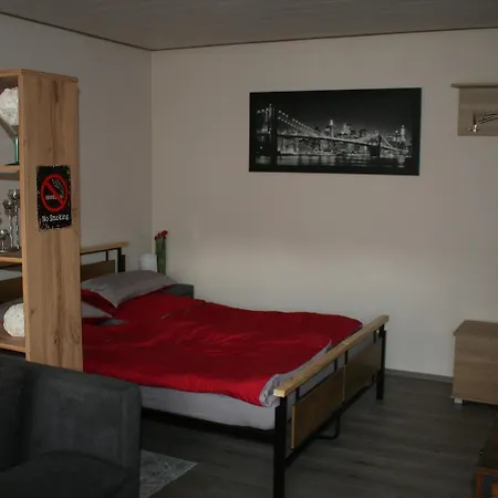 Fels- Und Seenland Apartment